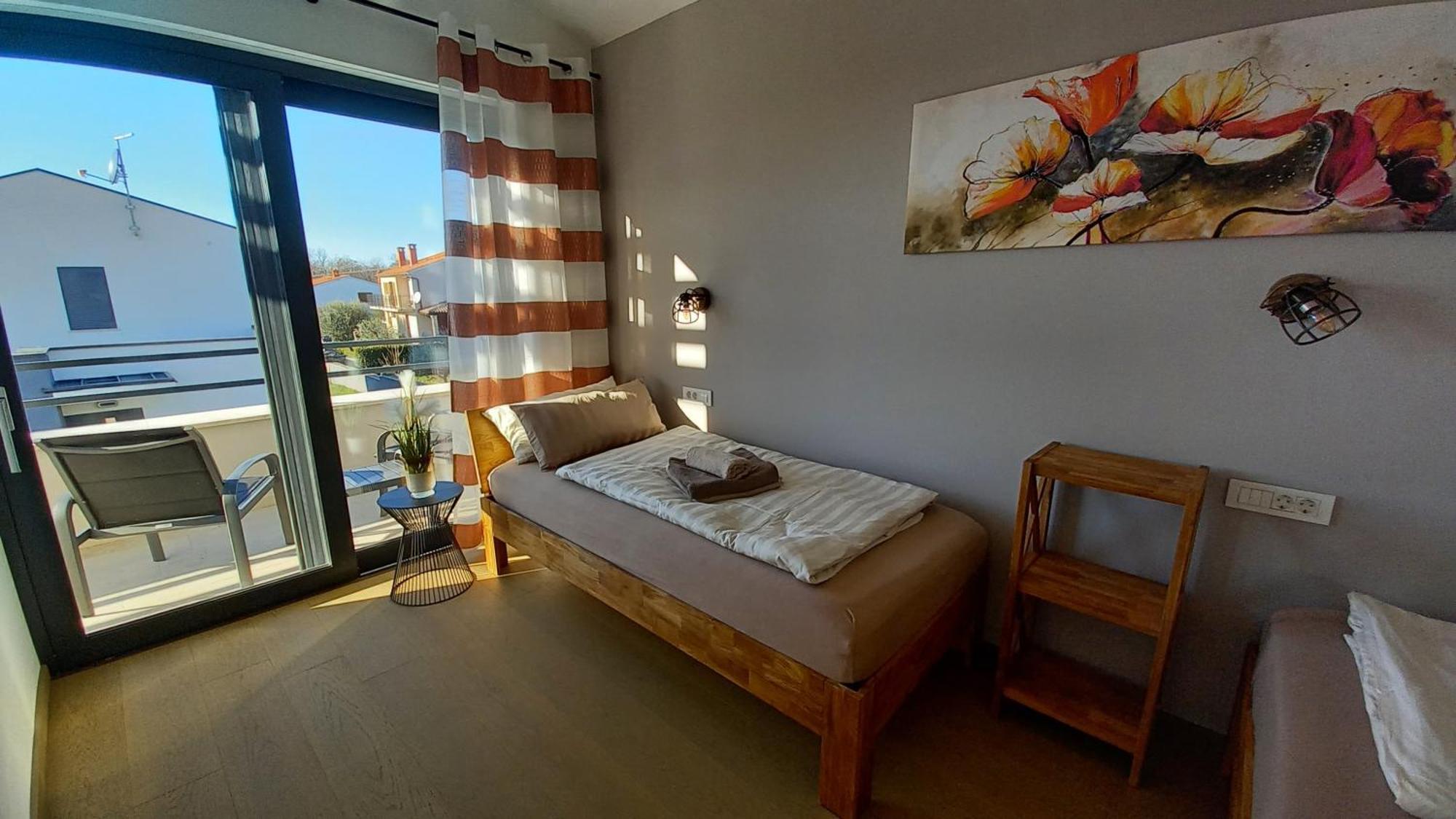 Villa Oskar Istrien Sveti Lovreč Pazenatički Exteriör bild